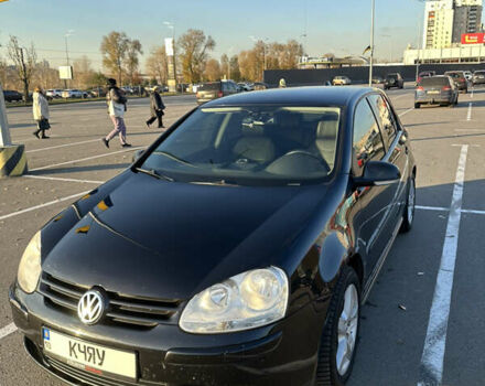 Черный Фольксваген Гольф, объемом двигателя 1.6 л и пробегом 300 тыс. км за 5299 $, фото 1 на Automoto.ua