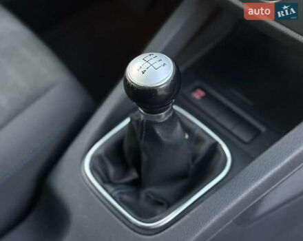 Черный Фольксваген Гольф, объемом двигателя 1.4 л и пробегом 211 тыс. км за 5690 $, фото 78 на Automoto.ua