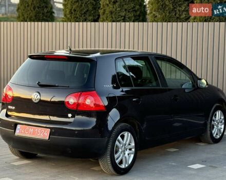 Черный Фольксваген Гольф, объемом двигателя 1.4 л и пробегом 211 тыс. км за 5690 $, фото 43 на Automoto.ua
