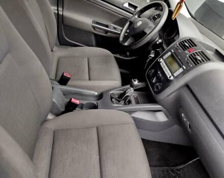 Черный Фольксваген Гольф, объемом двигателя 1.4 л и пробегом 230 тыс. км за 5999 $, фото 10 на Automoto.ua