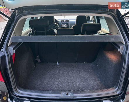 Черный Фольксваген Гольф, объемом двигателя 1.39 л и пробегом 196 тыс. км за 6300 $, фото 10 на Automoto.ua