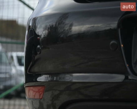 Черный Фольксваген Гольф, объемом двигателя 1.6 л и пробегом 217 тыс. км за 7700 $, фото 16 на Automoto.ua