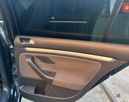 Чорний Фольксваген Гольф, об'ємом двигуна 1.6 л та пробігом 230 тис. км за 7600 $, фото 31 на Automoto.ua