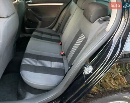 Чорний Фольксваген Гольф, об'ємом двигуна 1.4 л та пробігом 231 тис. км за 6850 $, фото 14 на Automoto.ua