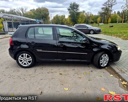 Черный Фольксваген Гольф, объемом двигателя 1.6 л и пробегом 212 тыс. км за 7099 $, фото 3 на Automoto.ua