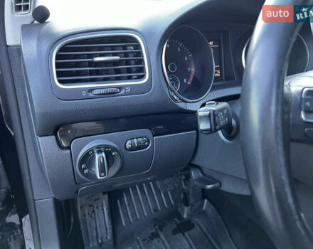 Чорний Фольксваген Гольф, об'ємом двигуна 1.39 л та пробігом 231 тис. км за 8700 $, фото 11 на Automoto.ua