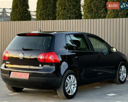 Черный Фольксваген Гольф, объемом двигателя 1.4 л и пробегом 211 тыс. км за 5690 $, фото 42 на Automoto.ua