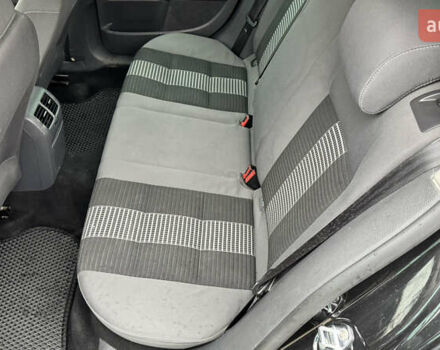 Черный Фольксваген Гольф, объемом двигателя 1.39 л и пробегом 242 тыс. км за 6999 $, фото 24 на Automoto.ua