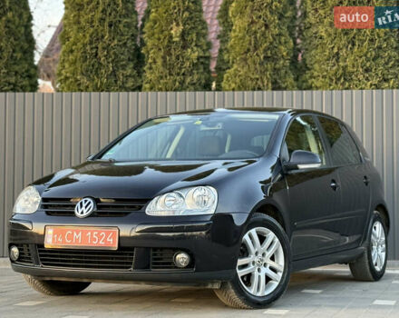 Черный Фольксваген Гольф, объемом двигателя 1.4 л и пробегом 211 тыс. км за 5690 $, фото 1 на Automoto.ua