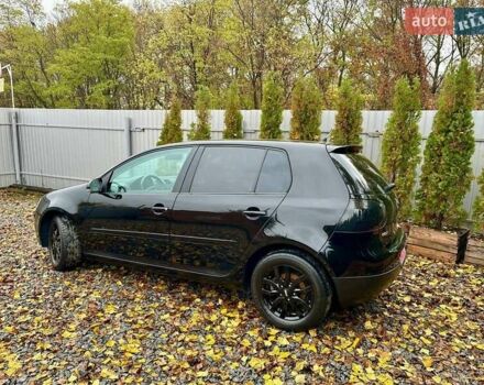 Черный Фольксваген Гольф, объемом двигателя 1.6 л и пробегом 215 тыс. км за 6300 $, фото 14 на Automoto.ua