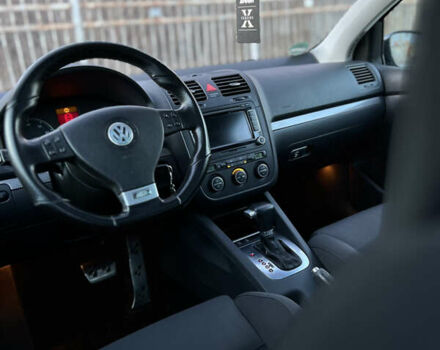Фольксваген Гольф 2008 в Ровно на Automoto.ua Черный Фольксваген Гольф, объемом двигателя 1.4 л и пробегом 254 тыс. км за 7700 $, фото 10 на Automoto.ua