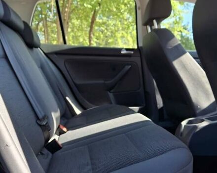 Черный Фольксваген Гольф, объемом двигателя 1.4 л и пробегом 276 тыс. км за 6600 $, фото 16 на Automoto.ua