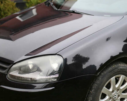 Черный Фольксваген Гольф, объемом двигателя 1.39 л и пробегом 200 тыс. км за 5900 $, фото 8 на Automoto.ua