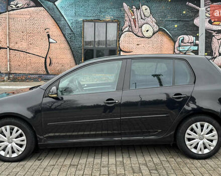 Черный Фольксваген Гольф, объемом двигателя 1.39 л и пробегом 242 тыс. км за 6999 $, фото 6 на Automoto.ua