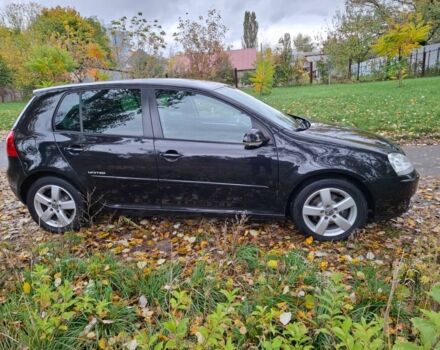 Черный Фольксваген Гольф, объемом двигателя 1.6 л и пробегом 190 тыс. км за 6800 $, фото 1 на Automoto.ua