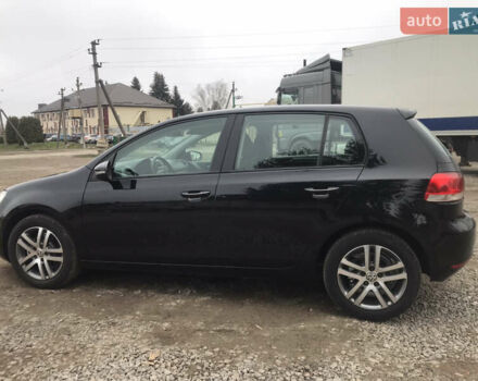 Черный Фольксваген Гольф, объемом двигателя 1.6 л и пробегом 232 тыс. км за 8200 $, фото 2 на Automoto.ua