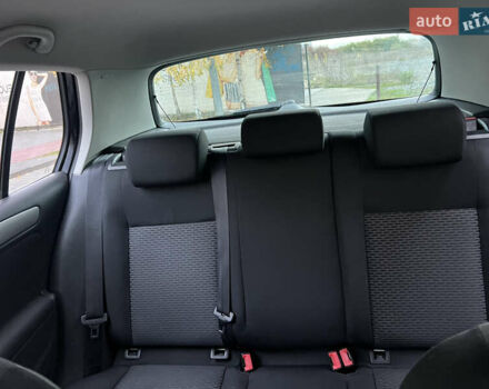 Фольксваген Гольф 2009 в Хмельницком на Automoto.ua Черный Фольксваген Гольф, объемом двигателя 1.4 л и пробегом 207 тыс. км за 7499 $, фото 40 на Automoto.ua