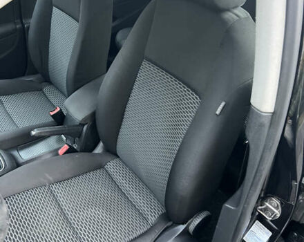 Фольксваген Гольф 2009 в Хмельницком на Automoto.ua Черный Фольксваген Гольф, объемом двигателя 1.4 л и пробегом 207 тыс. км за 7499 $, фото 34 на Automoto.ua