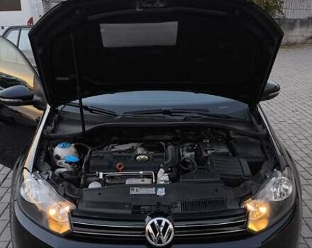 Чорний Фольксваген Гольф, об'ємом двигуна 1.39 л та пробігом 187 тис. км за 8000 $, фото 30 на Automoto.ua