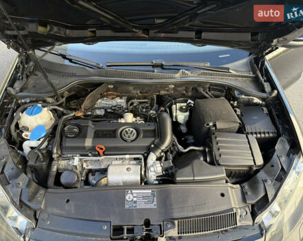 Чорний Фольксваген Гольф, об'ємом двигуна 1.39 л та пробігом 208 тис. км за 7200 $, фото 17 на Automoto.ua