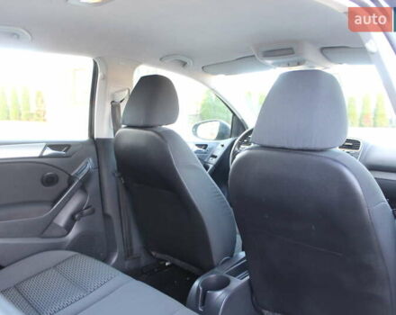 Черный Фольксваген Гольф, объемом двигателя 1.6 л и пробегом 210 тыс. км за 7350 $, фото 60 на Automoto.ua