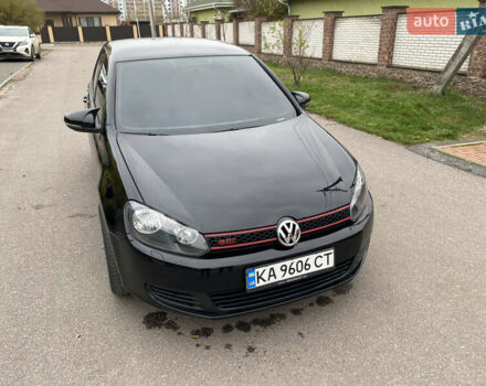 Черный Фольксваген Гольф, объемом двигателя 1.4 л и пробегом 242 тыс. км за 5699 $, фото 3 на Automoto.ua
