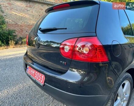Чорний Фольксваген Гольф, об'ємом двигуна 1.4 л та пробігом 177 тис. км за 6999 $, фото 5 на Automoto.ua