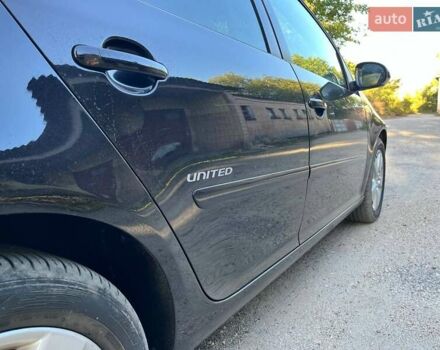 Чорний Фольксваген Гольф, об'ємом двигуна 1.4 л та пробігом 177 тис. км за 6999 $, фото 15 на Automoto.ua