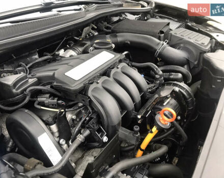 Черный Фольксваген Гольф, объемом двигателя 1.6 л и пробегом 232 тыс. км за 8200 $, фото 16 на Automoto.ua