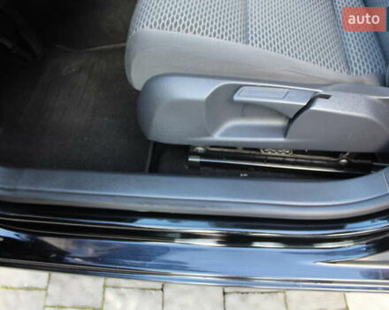 Черный Фольксваген Гольф, объемом двигателя 1.6 л и пробегом 210 тыс. км за 7590 $, фото 39 на Automoto.ua