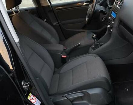 Чорний Фольксваген Гольф, об'ємом двигуна 1.39 л та пробігом 187 тис. км за 8000 $, фото 26 на Automoto.ua