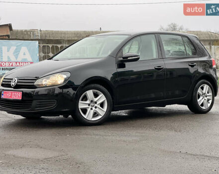 Черный Фольксваген Гольф, объемом двигателя 1.6 л и пробегом 241 тыс. км за 7999 $, фото 8 на Automoto.ua