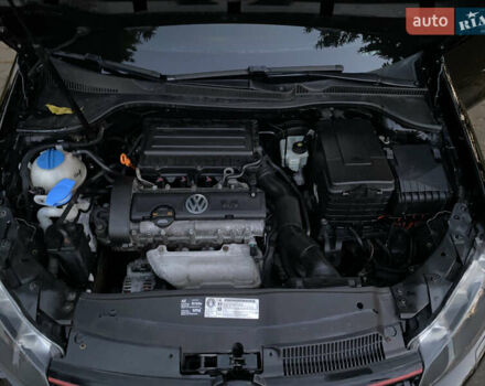 Черный Фольксваген Гольф, объемом двигателя 1.4 л и пробегом 242 тыс. км за 5699 $, фото 34 на Automoto.ua