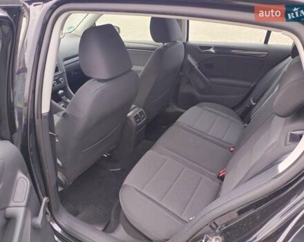 Черный Фольксваген Гольф, объемом двигателя 1.6 л и пробегом 187 тыс. км за 7800 $, фото 18 на Automoto.ua