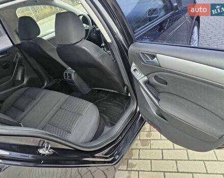 Черный Фольксваген Гольф, объемом двигателя 1.6 л и пробегом 218 тыс. км за 7900 $, фото 22 на Automoto.ua