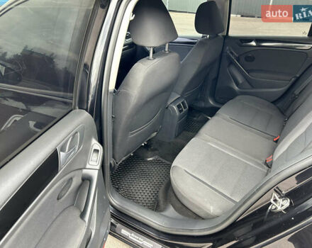 Фольксваген Гольф 2009 в Ровно на Automoto.ua Черный Фольксваген Гольф, объемом двигателя 1.97 л и пробегом 307 тыс. км за 7200 $, фото 13 на Automoto.ua