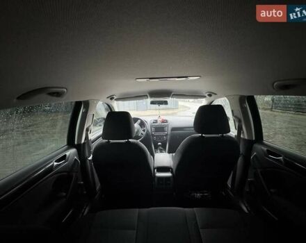 Черный Фольксваген Гольф, объемом двигателя 1.39 л и пробегом 235 тыс. км за 6999 $, фото 13 на Automoto.ua