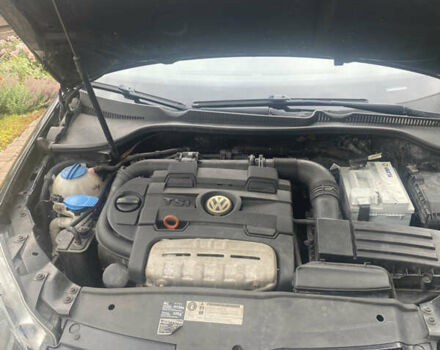 Чорний Фольксваген Гольф, об'ємом двигуна 1.39 л та пробігом 195 тис. км за 7200 $, фото 3 на Automoto.ua