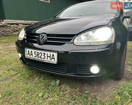 Черный Фольксваген Гольф, объемом двигателя 1.6 л и пробегом 196 тыс. км за 7000 $, фото 3 на Automoto.ua