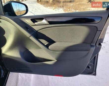 Черный Фольксваген Гольф, объемом двигателя 1.39 л и пробегом 223 тыс. км за 7300 $, фото 40 на Automoto.ua