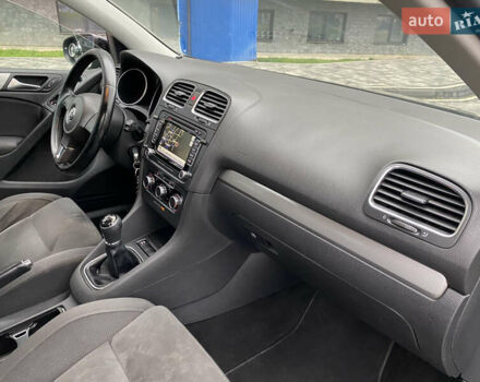 Черный Фольксваген Гольф, объемом двигателя 1.39 л и пробегом 190 тыс. км за 7200 $, фото 27 на Automoto.ua