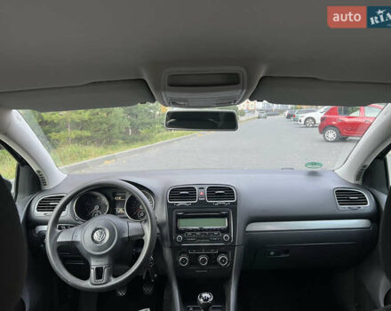 Фольксваген Гольф 2009 в Хмельницком на Automoto.ua Черный Фольксваген Гольф, объемом двигателя 1.4 л и пробегом 207 тыс. км за 7499 $, фото 28 на Automoto.ua