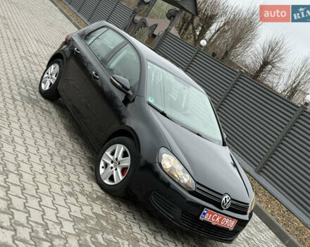 Черный Фольксваген Гольф, объемом двигателя 1.6 л и пробегом 198 тыс. км за 7899 $, фото 131 на Automoto.ua
