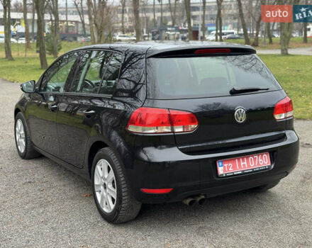 Черный Фольксваген Гольф, объемом двигателя 1.39 л и пробегом 251 тыс. км за 8400 $, фото 5 на Automoto.ua