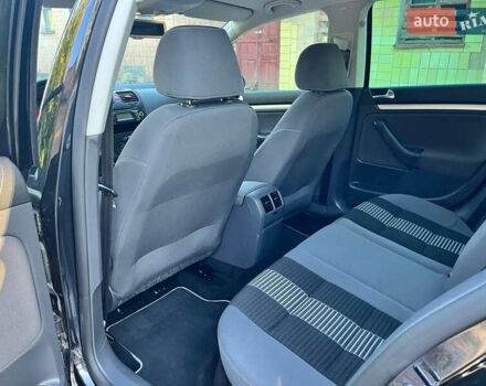 Чорний Фольксваген Гольф, об'ємом двигуна 1.4 л та пробігом 177 тис. км за 6999 $, фото 22 на Automoto.ua