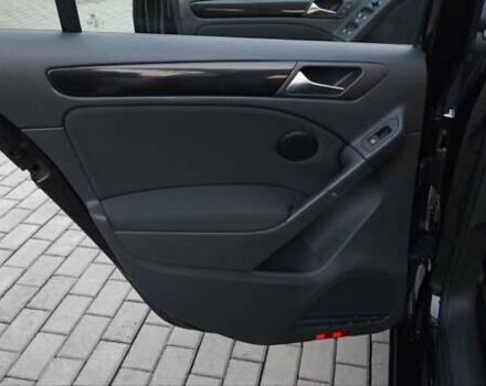 Чорний Фольксваген Гольф, об'ємом двигуна 1.39 л та пробігом 187 тис. км за 8000 $, фото 22 на Automoto.ua