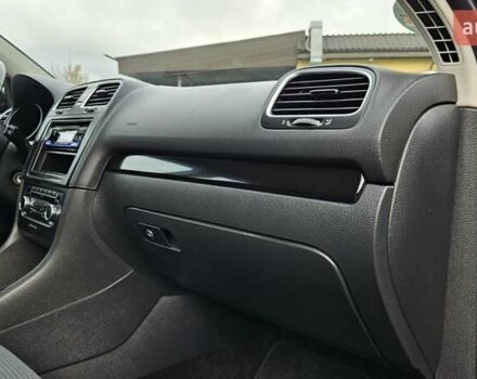 Черный Фольксваген Гольф, объемом двигателя 1.39 л и пробегом 197 тыс. км за 7350 $, фото 38 на Automoto.ua