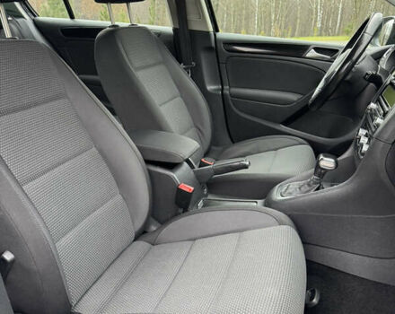 Черный Фольксваген Гольф, объемом двигателя 1.39 л и пробегом 251 тыс. км за 8400 $, фото 24 на Automoto.ua