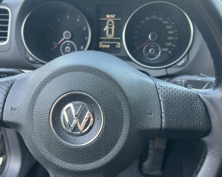 Черный Фольксваген Гольф, объемом двигателя 1.39 л и пробегом 232 тыс. км за 6900 $, фото 13 на Automoto.ua