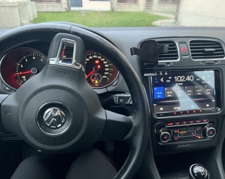 Черный Фольксваген Гольф, объемом двигателя 1.6 л и пробегом 270 тыс. км за 6700 $, фото 6 на Automoto.ua